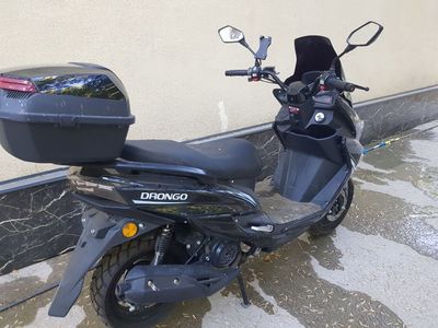 Skuter sotiladi naxtga faqat