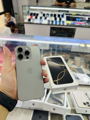 iPhone 16 Pro 256 gb natural 11 sikl