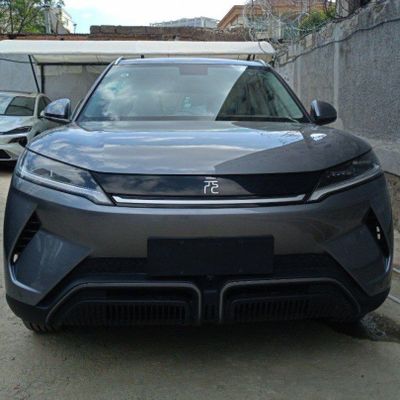 BYD YUAN UP full pozitsiya