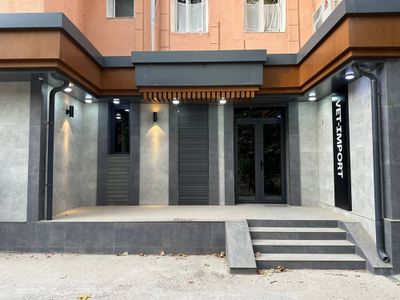 Аренда под Офис Ориентир Цум 80м2 2000$ торг