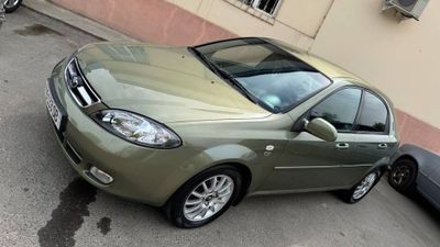 Daewoo Lacetti хетчбек 2005, 1.8 механика