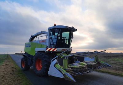 Claas Jaguar 850 /2010й сотилади