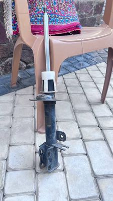 Продаются рабочие передние и задние амортизаторы [ 6 шутк ] от Ласетти