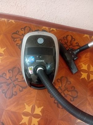 Пылесос самсунг 2400 w состояние хорошее