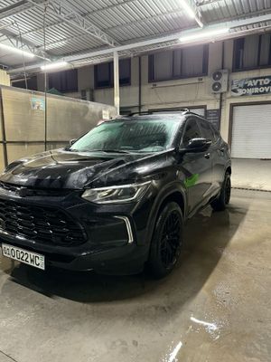 Продается tracker 2, премьер