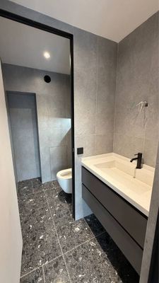 Аренда под Офис Ориентир Акай Ситй 85м2 2500$ торг