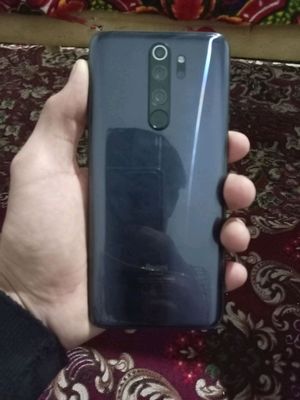 redmi8 pro 6 128 narhi 900min som holati chotki