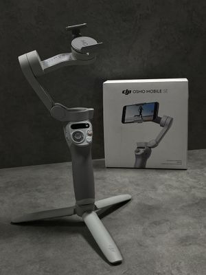 Продается стабилизатор DJI OSMO Mobile SE