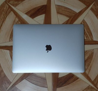 Macbook Pro