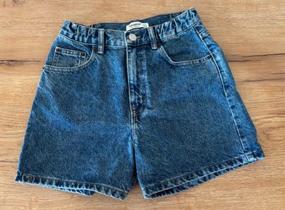 Джинсовые шорты Pull&Bear
