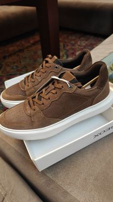 Спортивные туфли Geox со скидкой