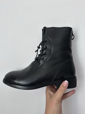 Продаю полусапожки, полуклассика