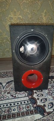 Продается Самбуфер JBL 1200 W