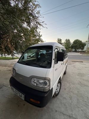 Damas avtomobili