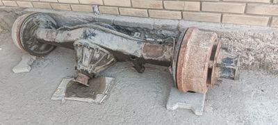 Исузи задний мост сотилади