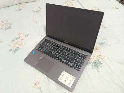 Ноутбук ASUS X515 в ИДЕАЛЬНОМ состоянии!