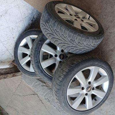 Nokian 195/55/ R16