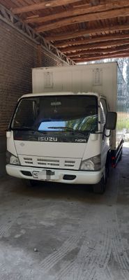 Isuzu NQR sotiladi