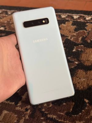 Samsung s 10 + holati ideal