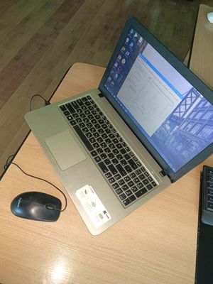 ASUS NOUTBUK sotiladi 1 mln