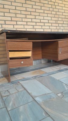 Настольная мебель