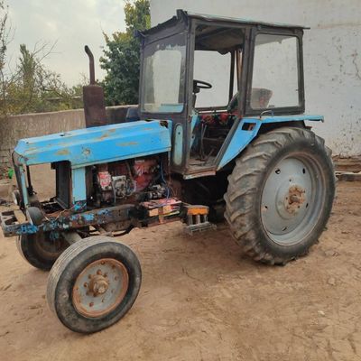 Belarus Traktor Srochni sotiladi