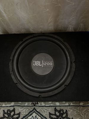 Sabwoofer sotiladi