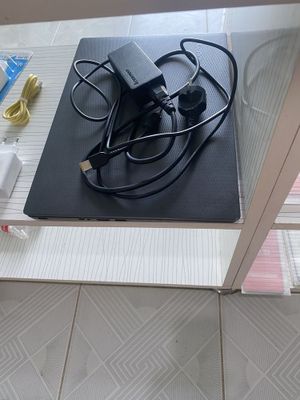 Lenova noutbook core i3