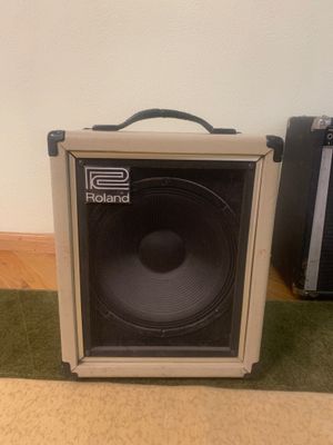 Басовый комбо усилитель Roland Cube 60 Bass. Япония