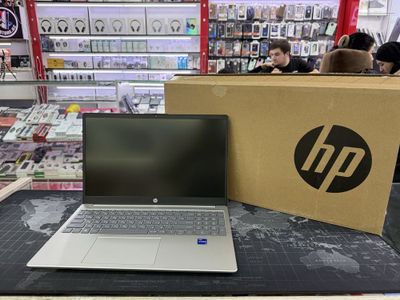 Hp 255 G10 i7-1355U 8Gb DDR4/512Gb SSD/15.6 Full Hd Led