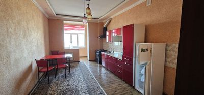 Квартирага бериледи базарга жакын таза домда