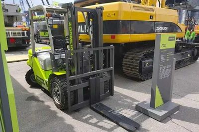 Погрузчик дизельный ZOOMLION FD30