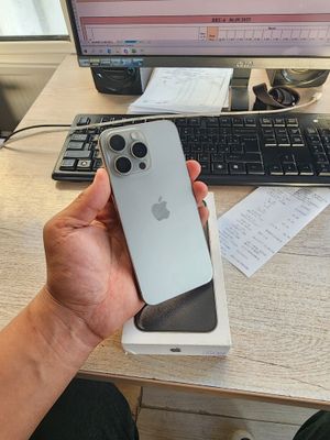 Iphone 15 pro max LL/A 256GB
