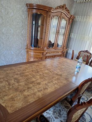Yangi xali ishlatmaganman narxni kelishamiz yongoq daraxtidan