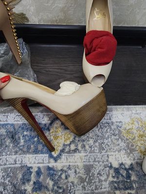 Christian Louboutin NIB Jamie 160 Ivory