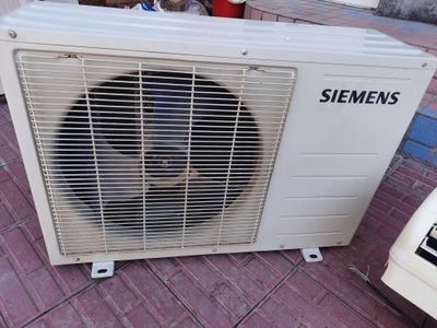 Siemens 12 , Кондиционер в хорошем состоянии.