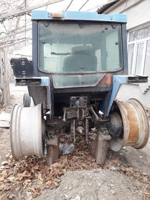 Traktor sotiladi !!!