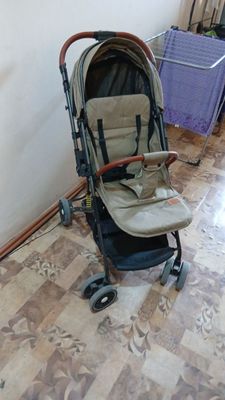 Летняя коляска продаётся