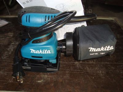 Продаётся шлиф машинка Makita (Япония) 110 вт.