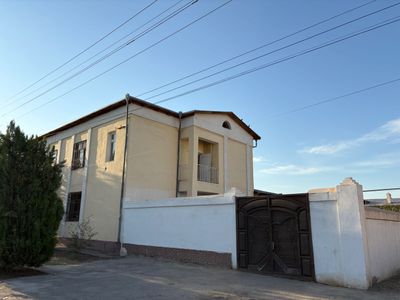 600 кв намунали катедж сотилади