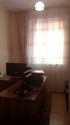 Сдается под офис в Яккасарайском районе