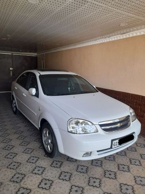 Lacetti 2013 1.6 Avtomat karobka sotiladi