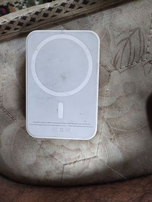 IPhone akmlaytiri