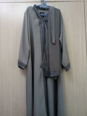 abaya ayollar kiyimi