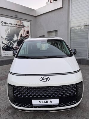 Hyundai Staria 2025 успейте купить по акции цены ниже прайса