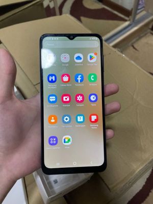 Samsung A12 ideal holatda