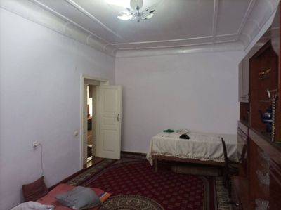 Uy sotiladi Adress shayhontoxur tumani chuqurkoprik 45- uy