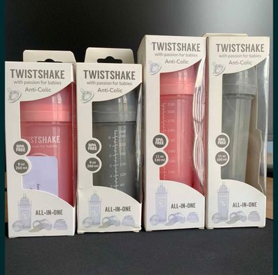 Партия сосок и бутылок Twistshake