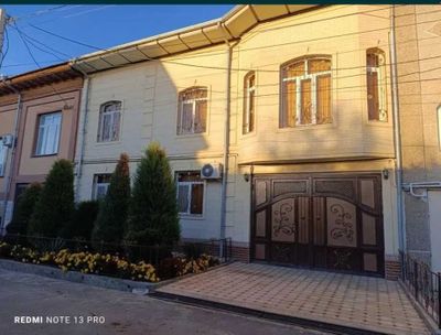 Продаётся дом в Юнусабадском районе ориентир улица Фарогат, 8 квартал