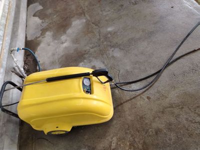 Karcher 200 barli suxoy tuman sotiladi